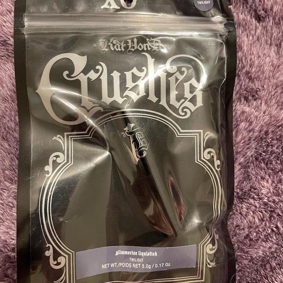 Kat Von D Twilight Glimmerize Lipstick - Picture 2 of 3